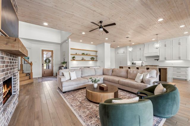 11603 Renaissance Drive, Montgomery, TX 77356