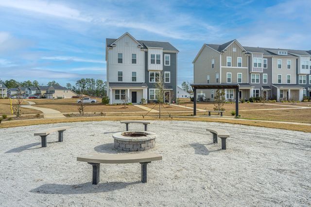 833 Recess Point Drive, Moncks Corner, SC 29461