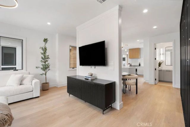 903 W Duarte Road, Arcadia, CA 91007