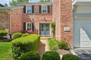 2421 Baxton Way, Chesterfield, MO 63017