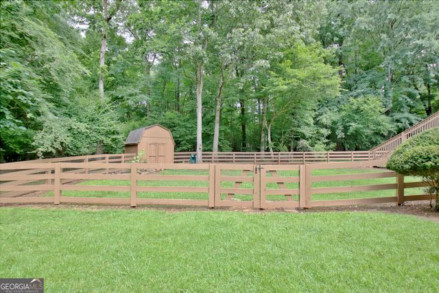100 Postwood Drive, Fayetteville, GA 30215