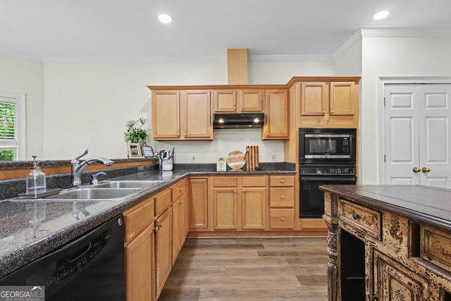 100 Postwood Drive, Fayetteville, GA 30215