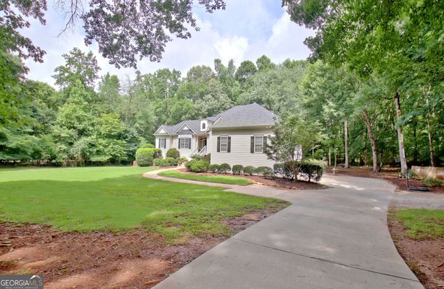 100 Postwood Drive, Fayetteville, GA 30215