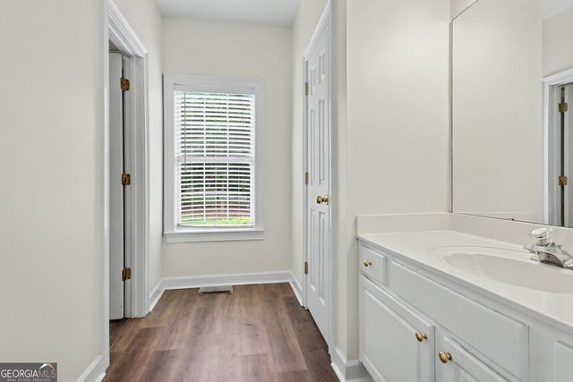 100 Postwood Drive, Fayetteville, GA 30215