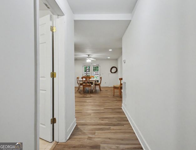 100 Postwood Drive, Fayetteville, GA 30215