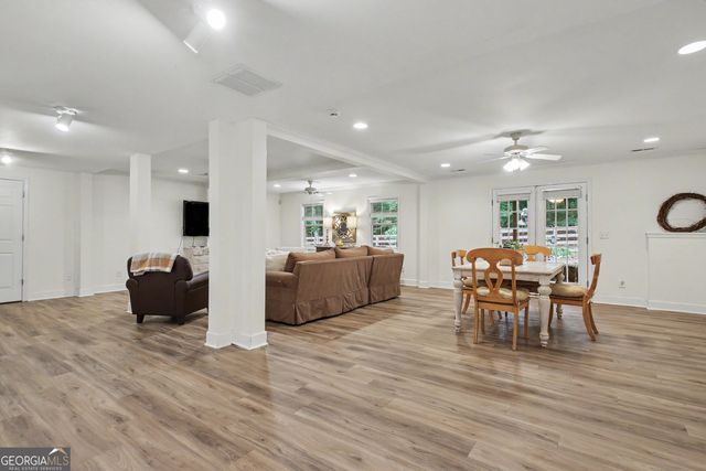 100 Postwood Drive, Fayetteville, GA 30215