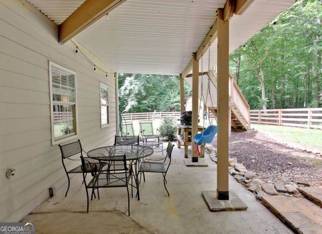 100 Postwood Drive, Fayetteville, GA 30215