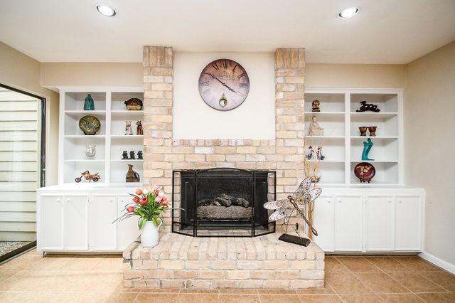 9360 Briar Forest Drive, Houston, TX 77063