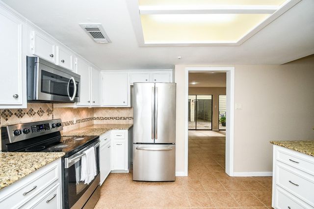 9360 Briar Forest Drive, Houston, TX 77063