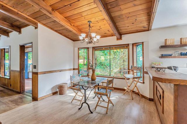 325 Ridge Drive, Boulder Creek, CA 95006