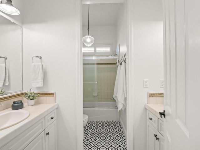 3524 Prescott Avenue, Clovis, CA 93619