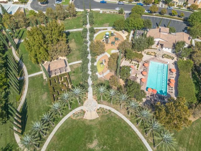 3524 Prescott Avenue, Clovis, CA 93619
