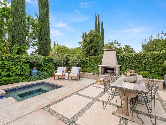 3524 Prescott Avenue, Clovis, CA 93619