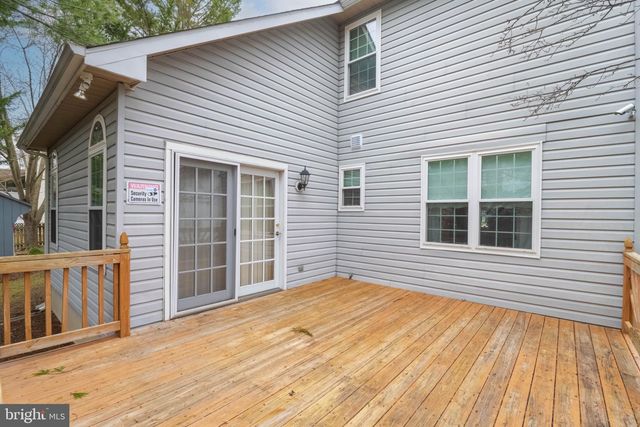 13 LEINSTER GARTH, Baltimore, MD 21236