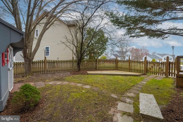 13 LEINSTER GARTH, Baltimore, MD 21236