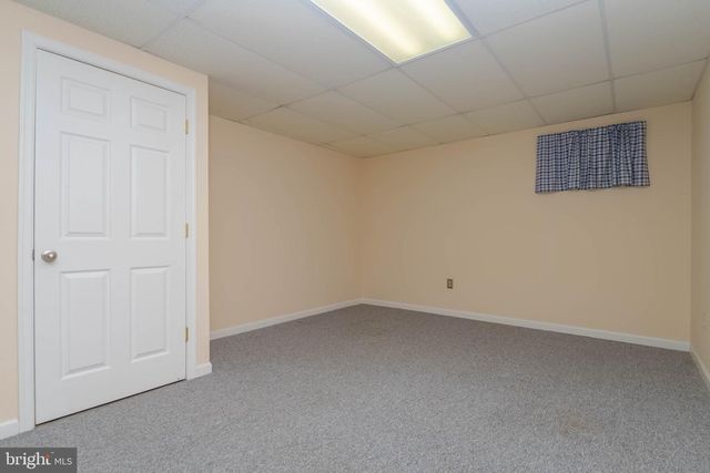 13 LEINSTER GARTH, Baltimore, MD 21236