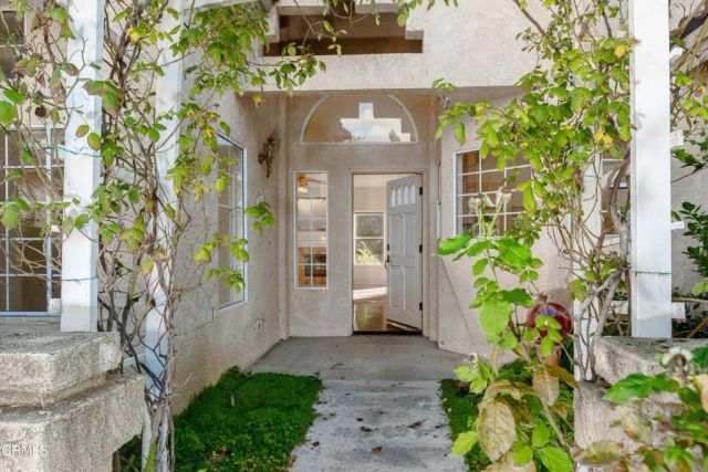 12320 Backdrop Court, Bakersfield, CA 93306