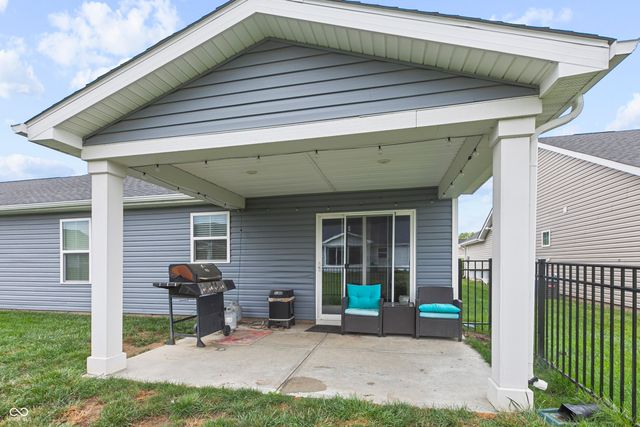2631 Sand Hollow Drive, Lebanon, IN 46052