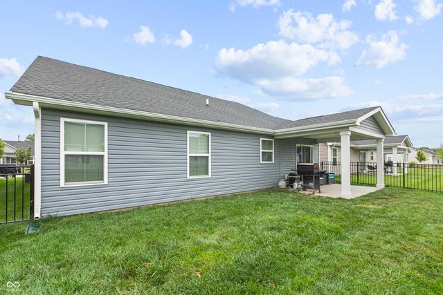 2631 Sand Hollow Drive, Lebanon, IN 46052