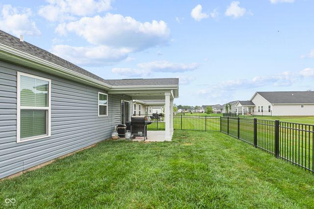 2631 Sand Hollow Drive, Lebanon, IN 46052
