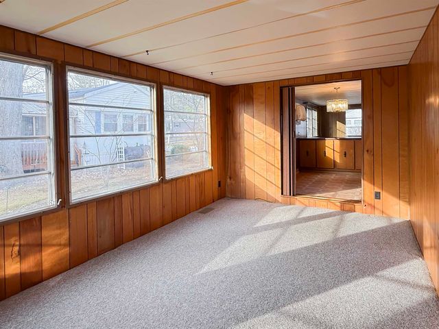 807 Nottingham Drive, Exeter, NH 03833