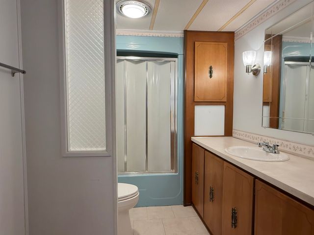 807 Nottingham Drive, Exeter, NH 03833