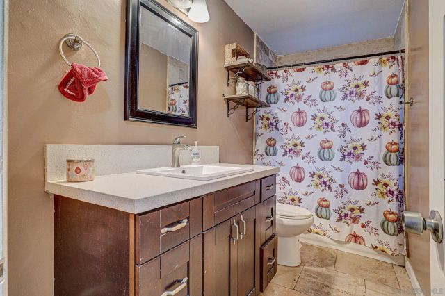 389 Chambers St., El Cajon, CA 92020