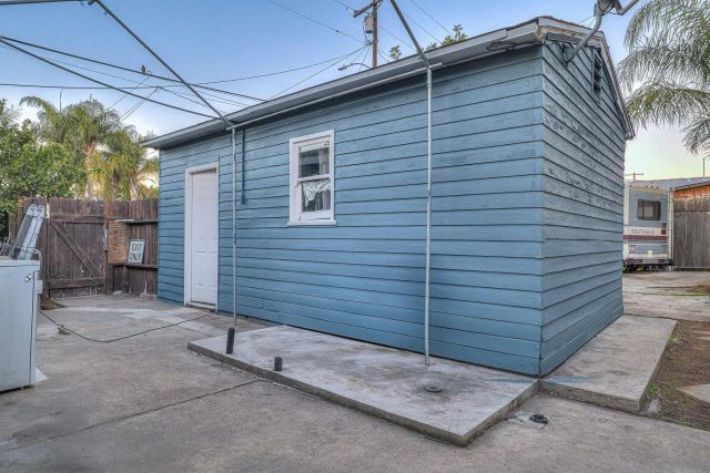 389 Chambers St., El Cajon, CA 92020