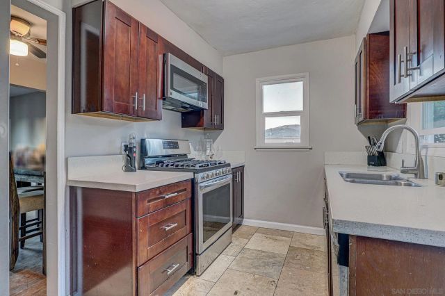 389 Chambers St., El Cajon, CA 92020