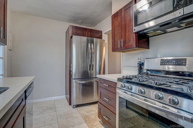 389 Chambers St., El Cajon, CA 92020