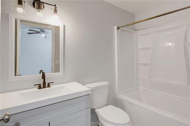 3 Dan Hughes Court, Greensboro, NC 27405