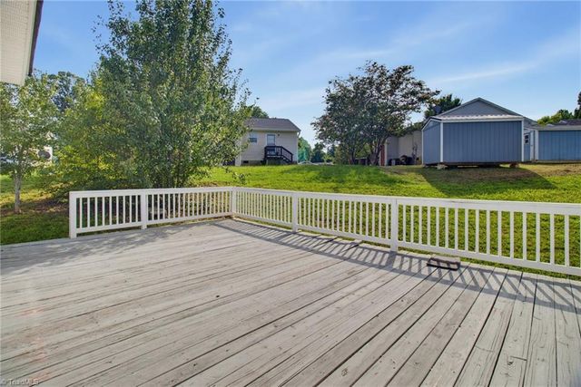 3 Dan Hughes Court, Greensboro, NC 27405