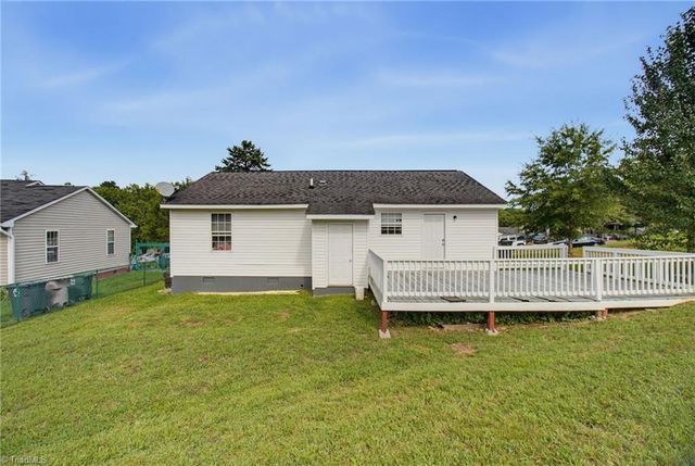 3 Dan Hughes Court, Greensboro, NC 27405