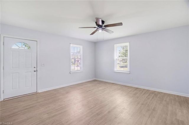 3 Dan Hughes Court, Greensboro, NC 27405