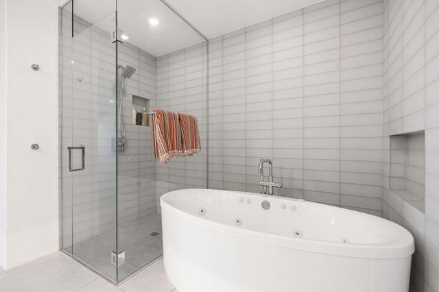 2696 S Sierra Madre F14, Palm Springs, CA 92264