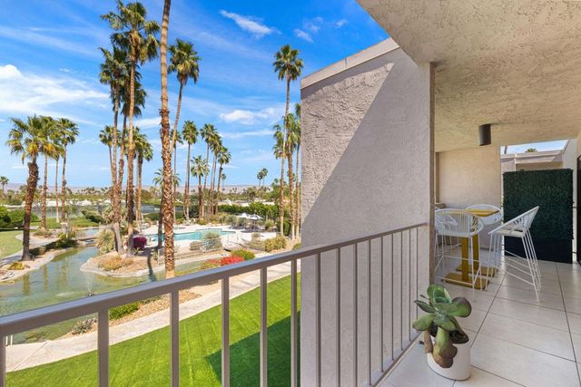 2696 S Sierra Madre F14, Palm Springs, CA 92264