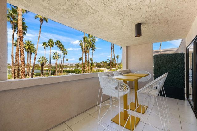 2696 S Sierra Madre F14, Palm Springs, CA 92264