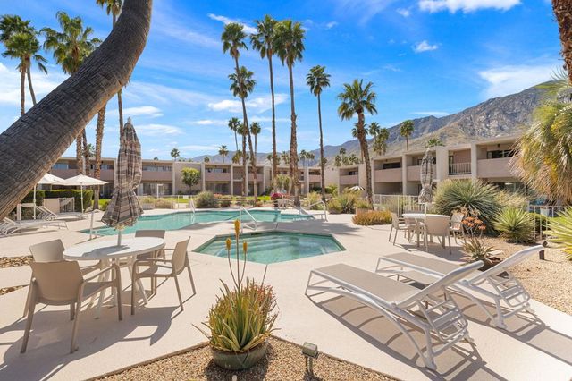 2696 S Sierra Madre F14, Palm Springs, CA 92264