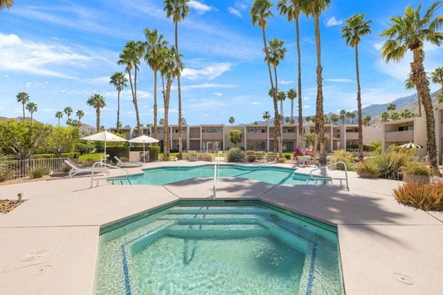 2696 S Sierra Madre F14, Palm Springs, CA 92264