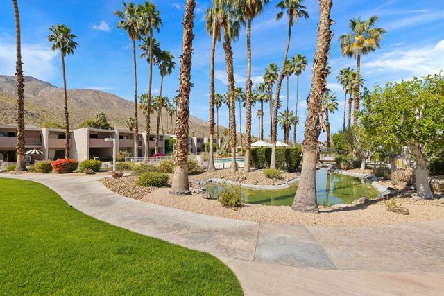 2696 S Sierra Madre F14, Palm Springs, CA 92264