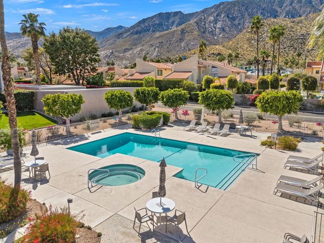 2696 S Sierra Madre F14, Palm Springs, CA 92264