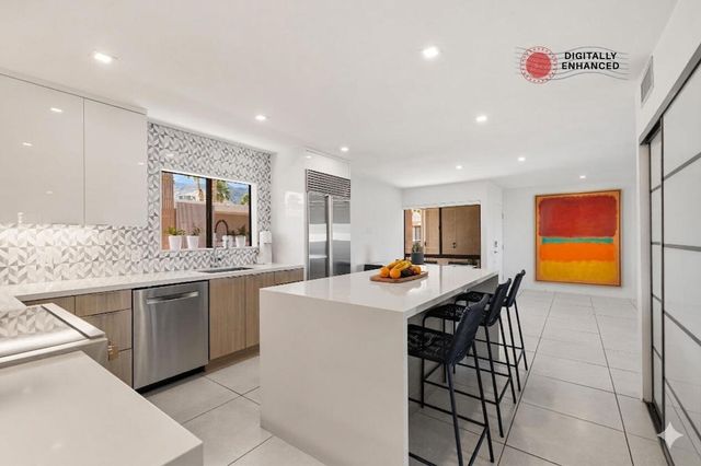 2696 S Sierra Madre F14, Palm Springs, CA 92264