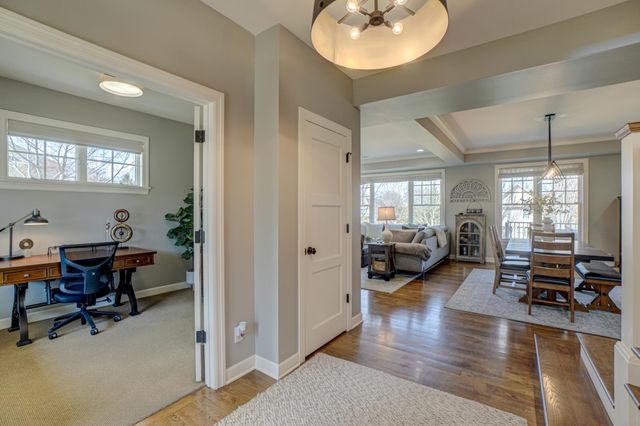 15791 Diamond Way, Apple Valley, MN 55124