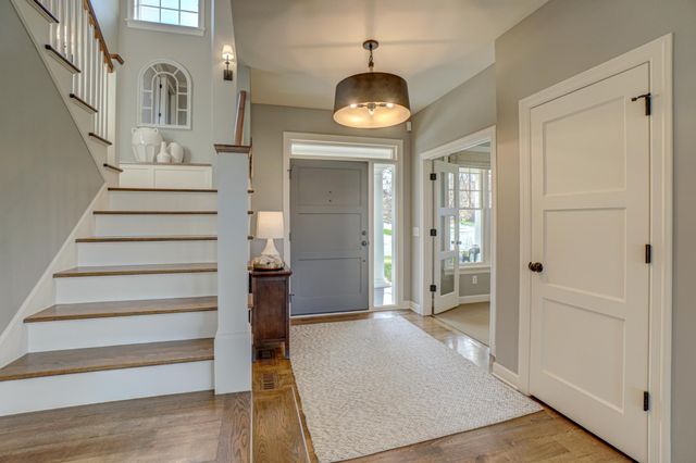 15791 Diamond Way, Apple Valley, MN 55124