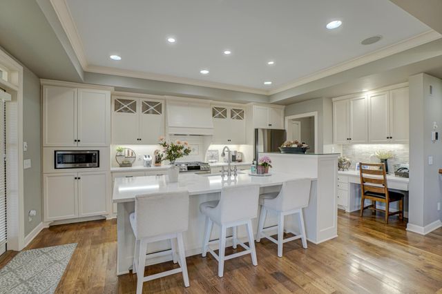 15791 Diamond Way, Apple Valley, MN 55124