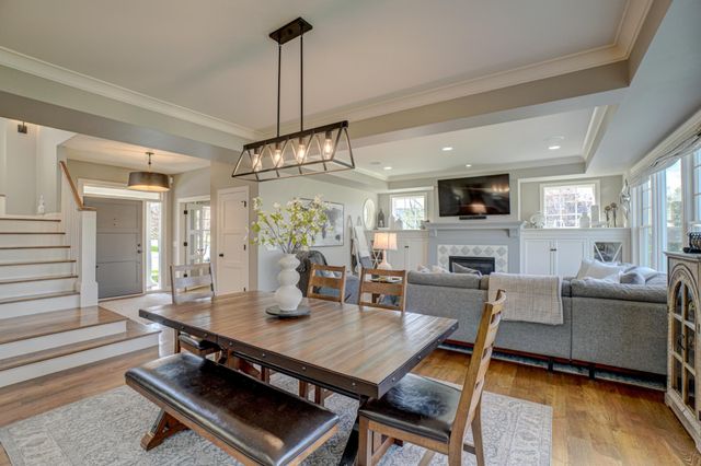 15791 Diamond Way, Apple Valley, MN 55124