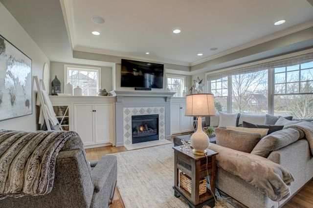 15791 Diamond Way, Apple Valley, MN 55124