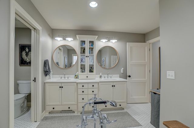 15791 Diamond Way, Apple Valley, MN 55124