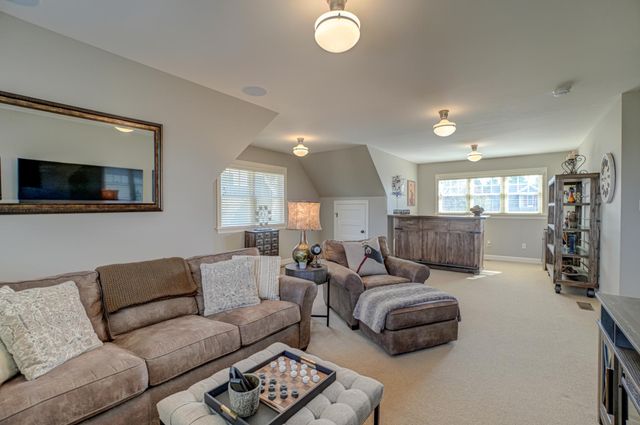 15791 Diamond Way, Apple Valley, MN 55124