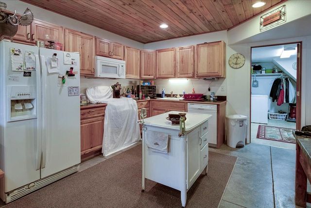 14552 SE Wintoon Road, Prineville, OR 97754
